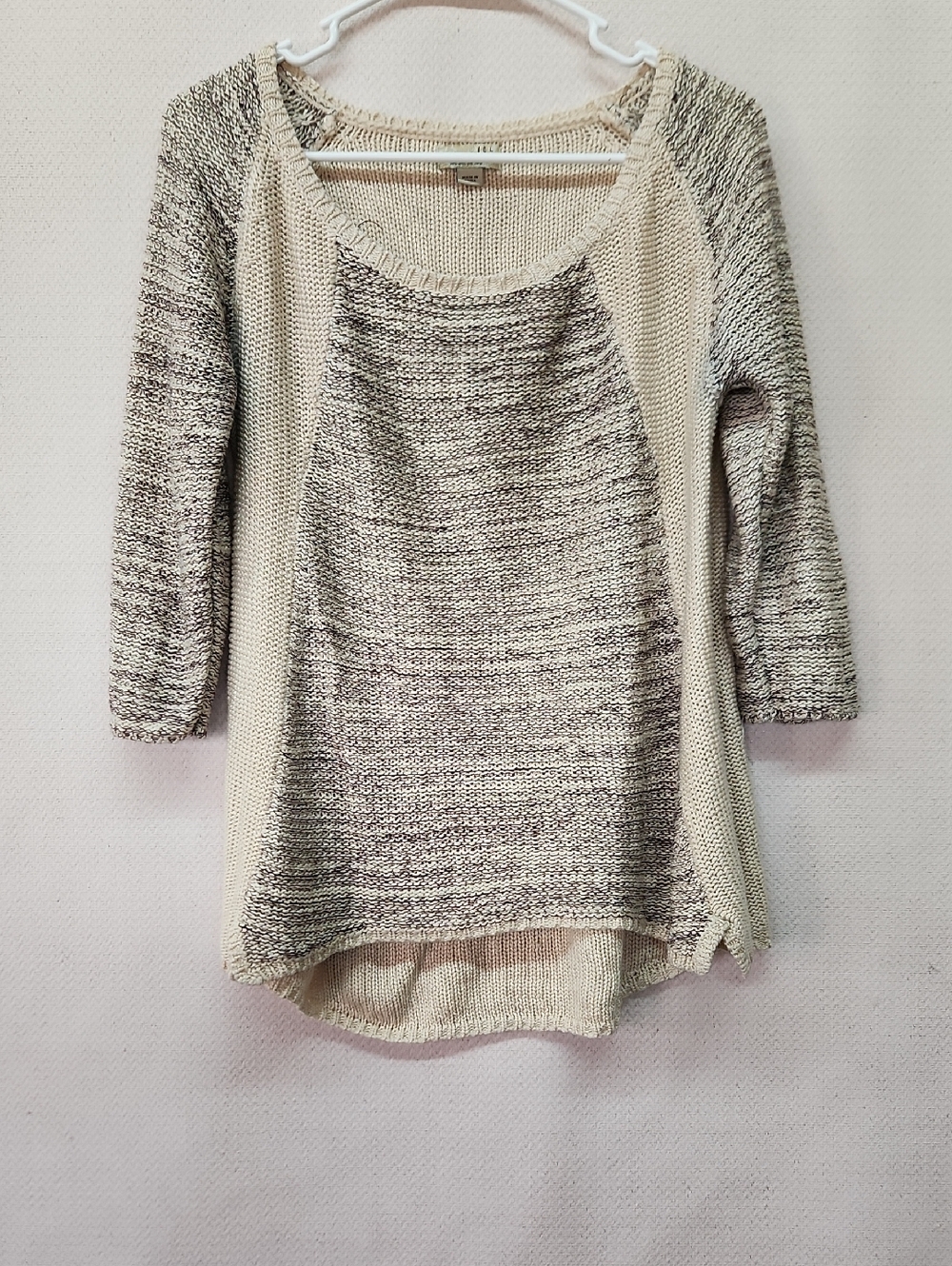 Women’s Two-Tone Scoop Neck Knit Sweater - Cream & Gray